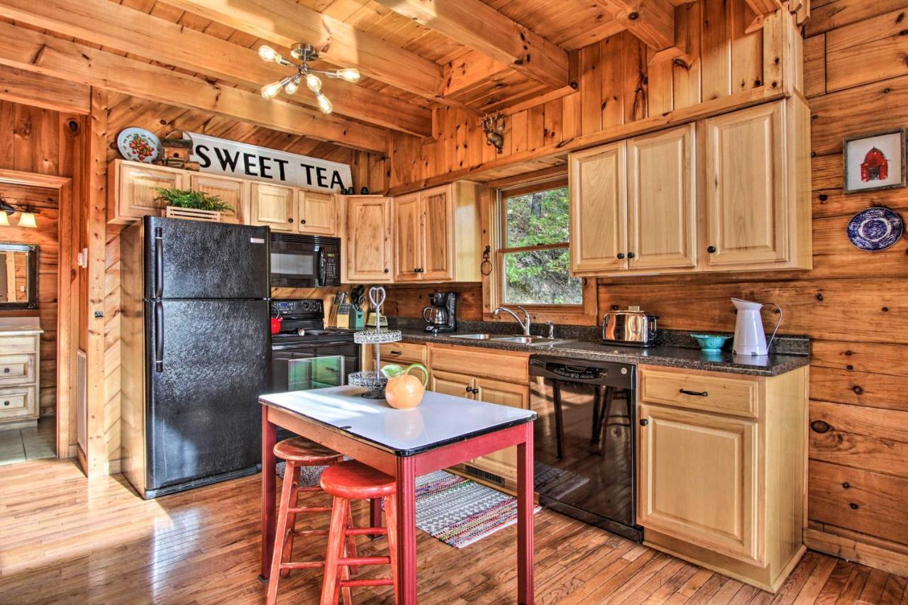 Pigeon Forge Scenic Solitude With Private Hot Tub! ภายนอก รูปภาพ