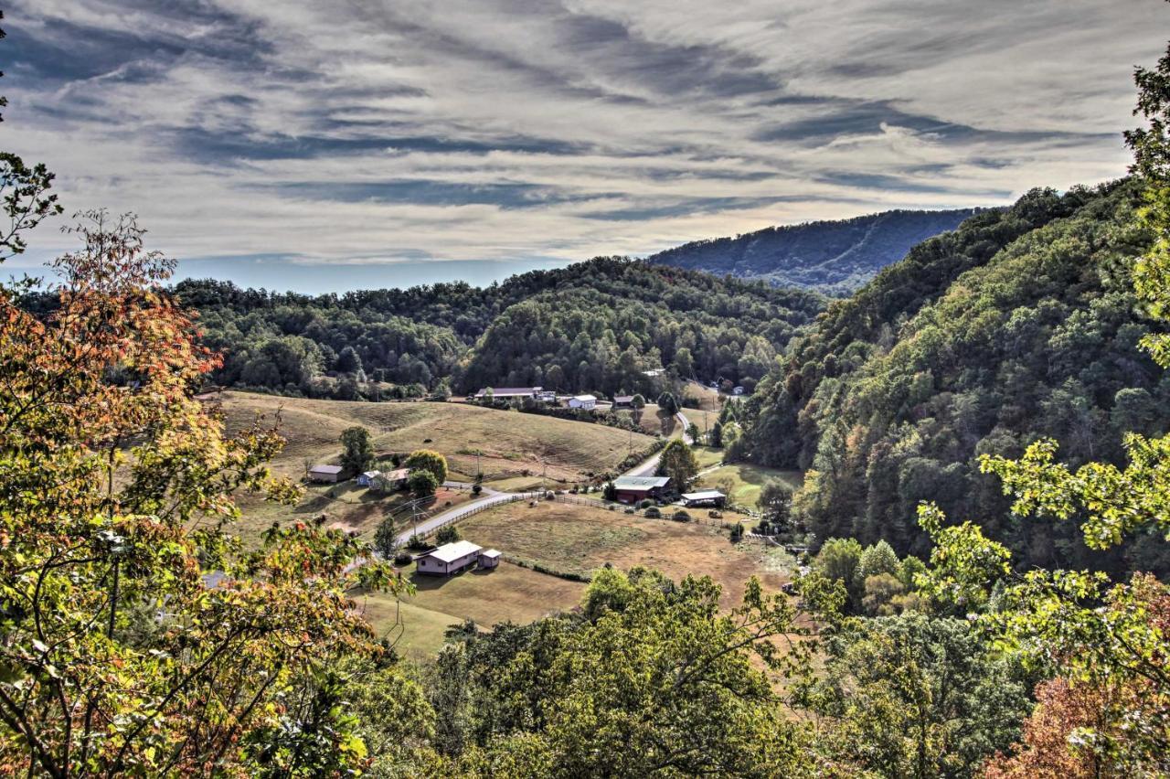 Pigeon Forge Scenic Solitude With Private Hot Tub! ภายนอก รูปภาพ