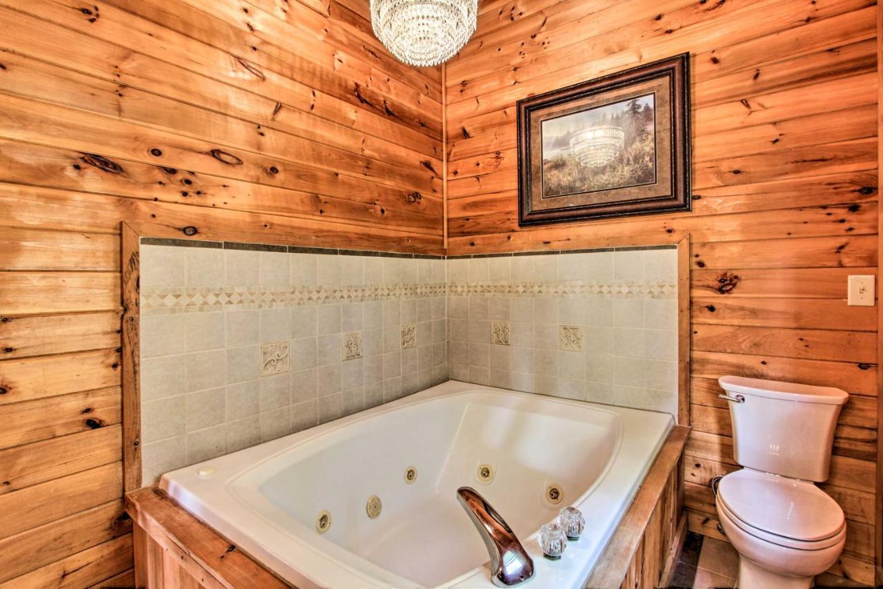 Pigeon Forge Scenic Solitude With Private Hot Tub! ภายนอก รูปภาพ