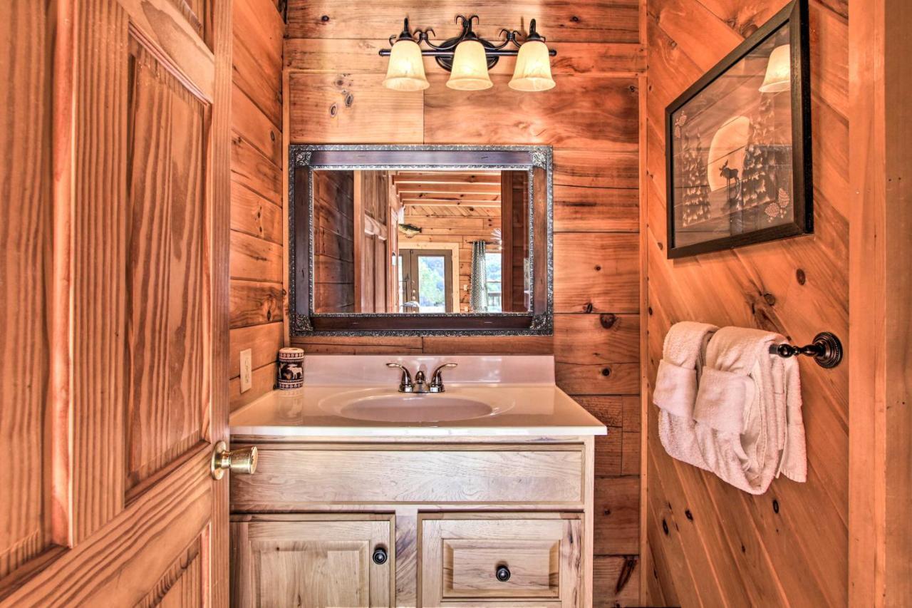 Pigeon Forge Scenic Solitude With Private Hot Tub! ภายนอก รูปภาพ